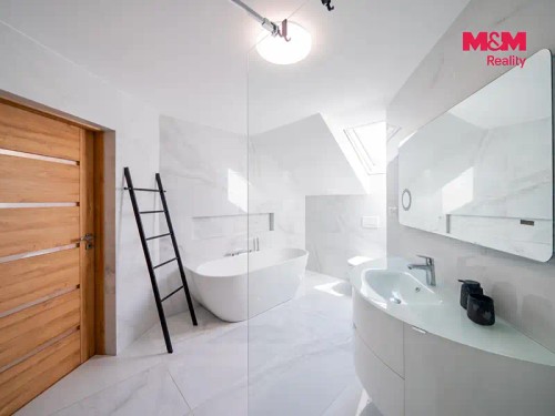 Prodej domu 170 m², pozemek 1928 m²