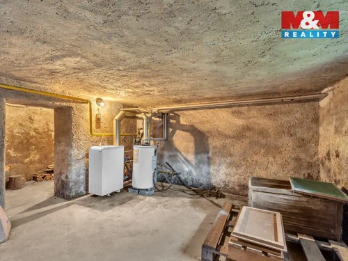 Prodej domu 225 m², pozemek 1225 m²