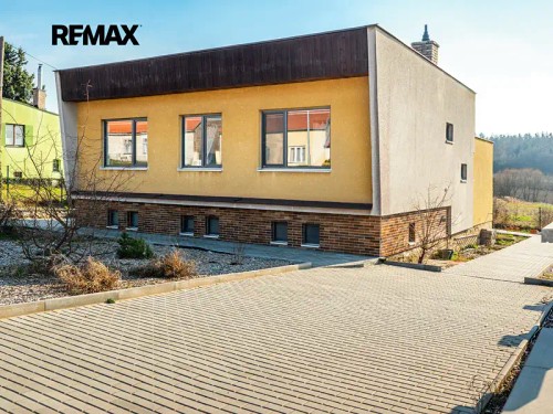 Prodej domu 200 m², pozemek 802 m²