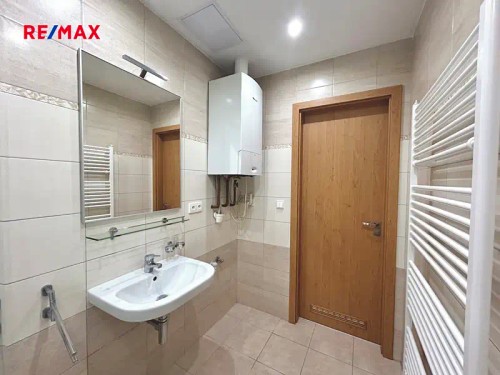 Prodej domu 450 m², pozemek 100 m²