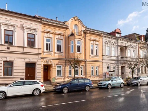 Prodej domu 330 m², pozemek 359 m²