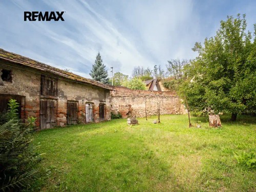 Prodej domu 300 m², pozemek 1898 m²