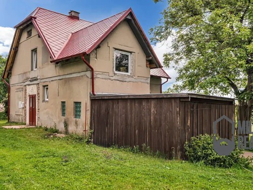 Prodej domu 180 m², pozemek 1758 m²