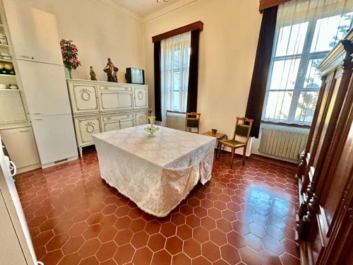 Prodej vily 503 m², pozemek 1727 m²