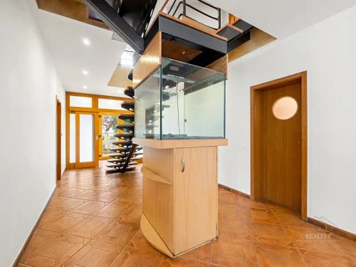 Prodej domu 295 m², pozemek 2077 m²