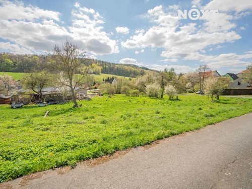 Prodej stavebního pozemku 814 m²