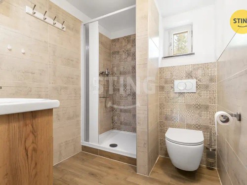 Prodej chaty 140 m², pozemek 73 m²