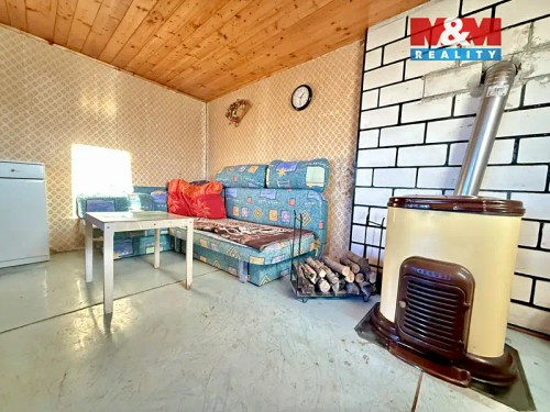 Prodej chaty 20 m², pozemek 285 m²