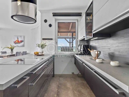 Prodej bytu 2+kk 70 m²