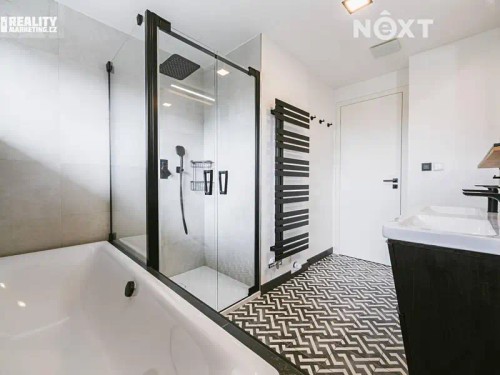 Prodej vily 420 m², pozemek 797 m²