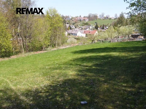 Prodej stavebního pozemku 4954 m²