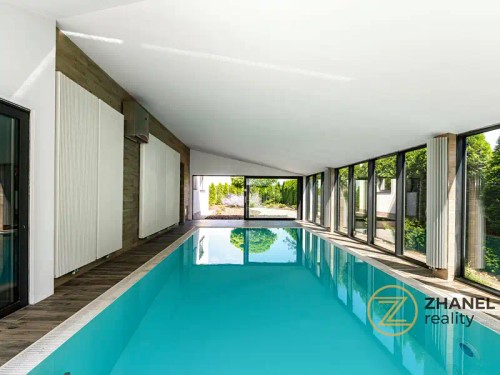 Prodej domu 351 m², pozemek 1603 m²