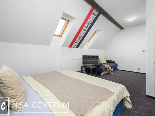 Prodej domu 272 m², pozemek 976 m²