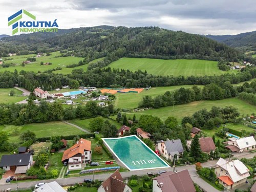 Prodej stavebního pozemku 1111 m²