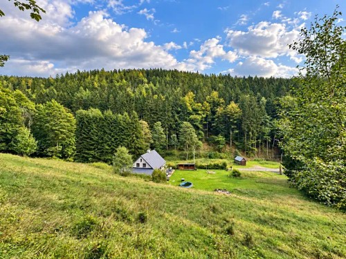Prodej domu 200 m², pozemek 3000 m²