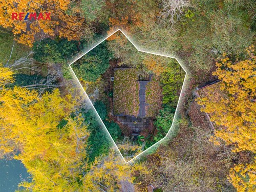 Prodaná  chata 30 m², pozemek 182 m²