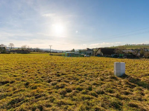 Prodej stavebního pozemku 1469 m²