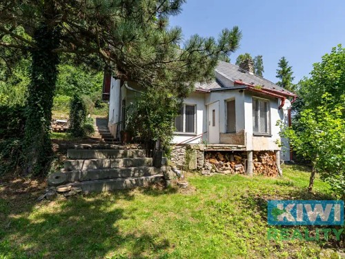 Prodej domu 100 m², pozemek 660 m²