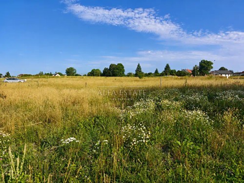 Prodej stavebního pozemku 1060 m²