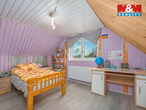 Prodaný  dům 200 m², pozemek 1525 m²