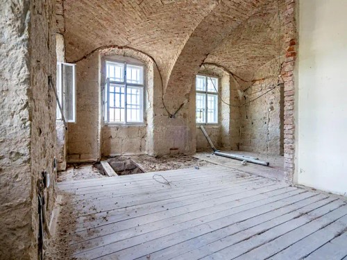 Prodej domu 4000 m², pozemek 3288 m²