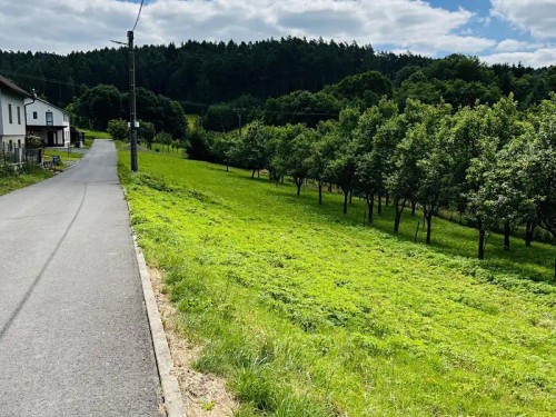 Prodej stavebního pozemku 668 m²