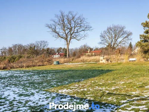 Prodej stavebního pozemku 1232 m²