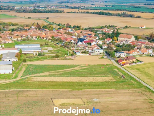 Prodej stavebního pozemku 10800 m²