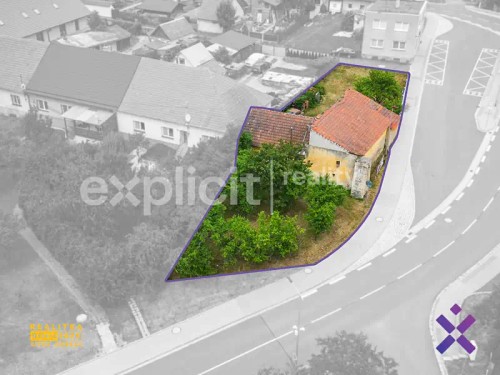 Prodej stavebního pozemku 739 m²