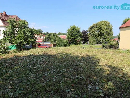 Prodej stavebního pozemku 852 m²