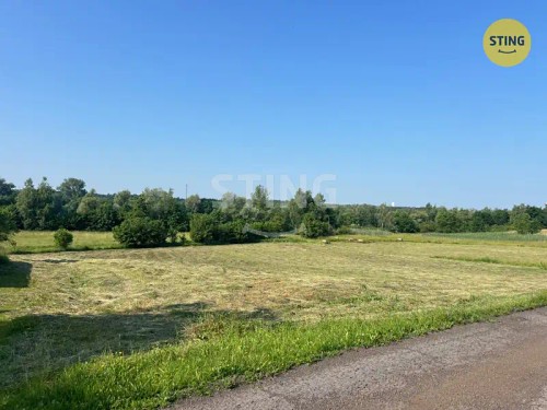 Prodej stavebního pozemku 1406 m²