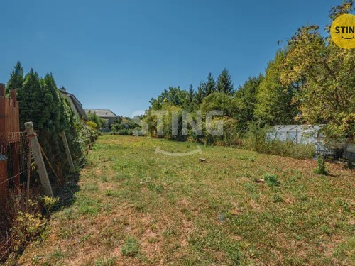 Prodej stavebního pozemku 1252 m²