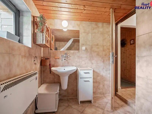 Prodej chaty 178 m², pozemek 1897 m²