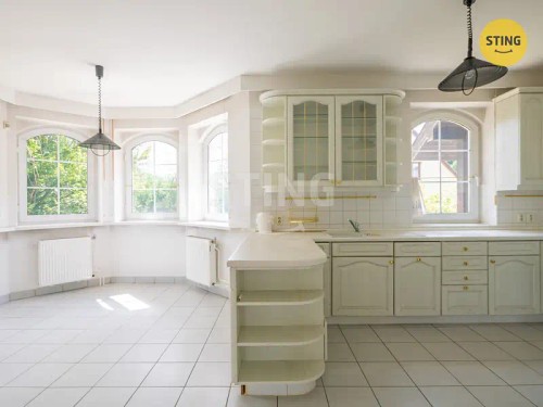 Prodej domu 334 m², pozemek 2658 m²