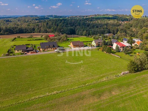 Prodej stavebního pozemku 2544 m²