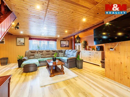 Prodej domu 174 m², pozemek 868 m²