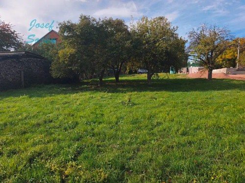Prodej stavebního pozemku 1108 m²