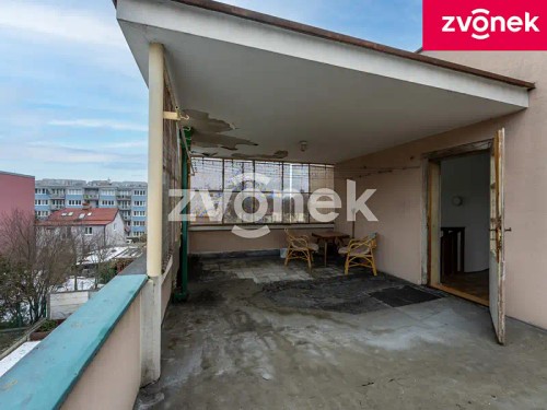 Prodej domu 270 m², pozemek 744 m²