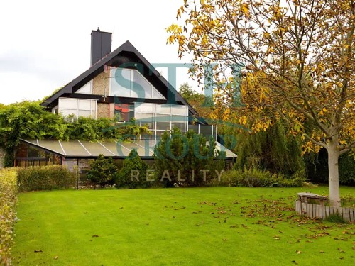 Prodej domu 335 m², pozemek 1147 m²