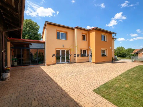 Prodej domu 166 m², pozemek 2688 m²
