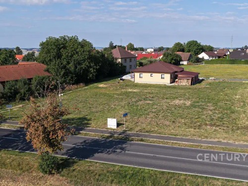 Prodej stavebního pozemku 965 m²