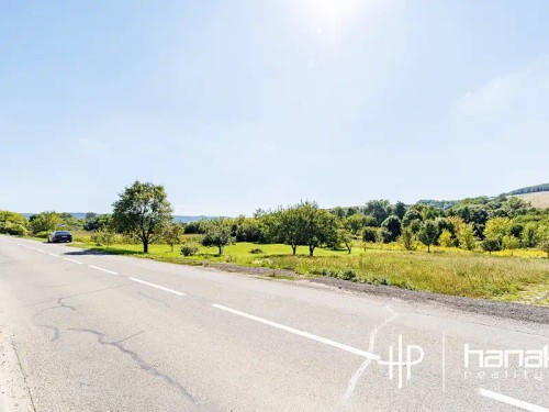 Prodej stavebního pozemku 777 m²