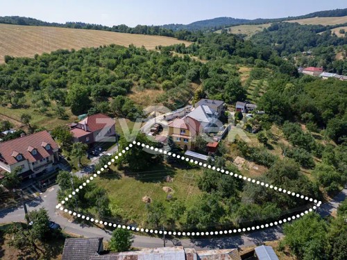 Prodej stavebního pozemku 1282 m²