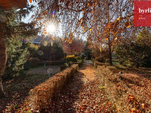 Prodej chaty 820 m², pozemek 356 m²