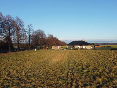 Prodej stavebního pozemku 1284 m²