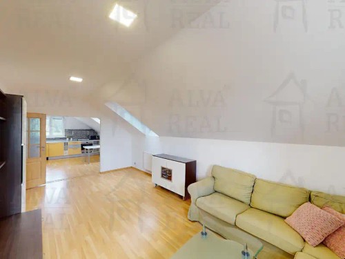 Prodej domu 366 m², pozemek 792 m²