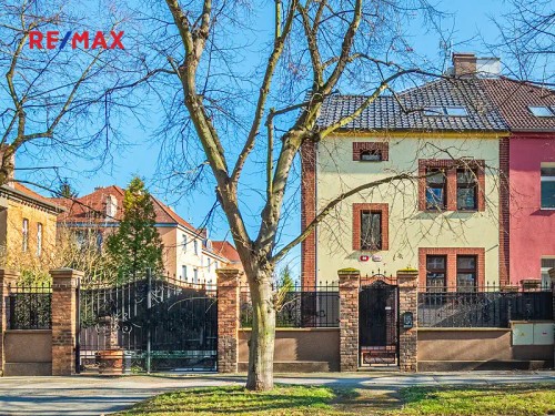 Prodej domu 245 m², pozemek 617 m²