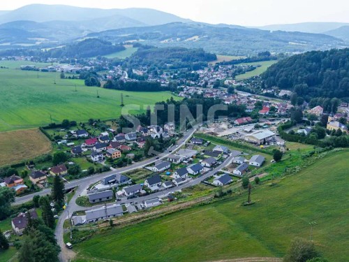 Prodej stavebního pozemku 1275 m²