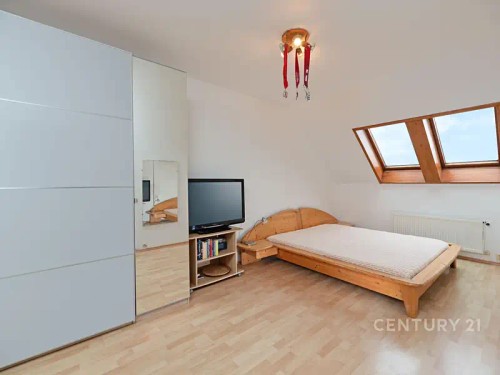 Prodej domu 498 m², pozemek 852 m²