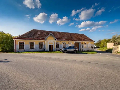 Prodej zemědělské usedlosti 935 m², pozemek 1413 m²